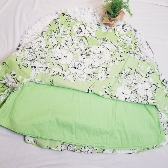 Jones Wear green/white skirt size 10 - Picture 4 of 8